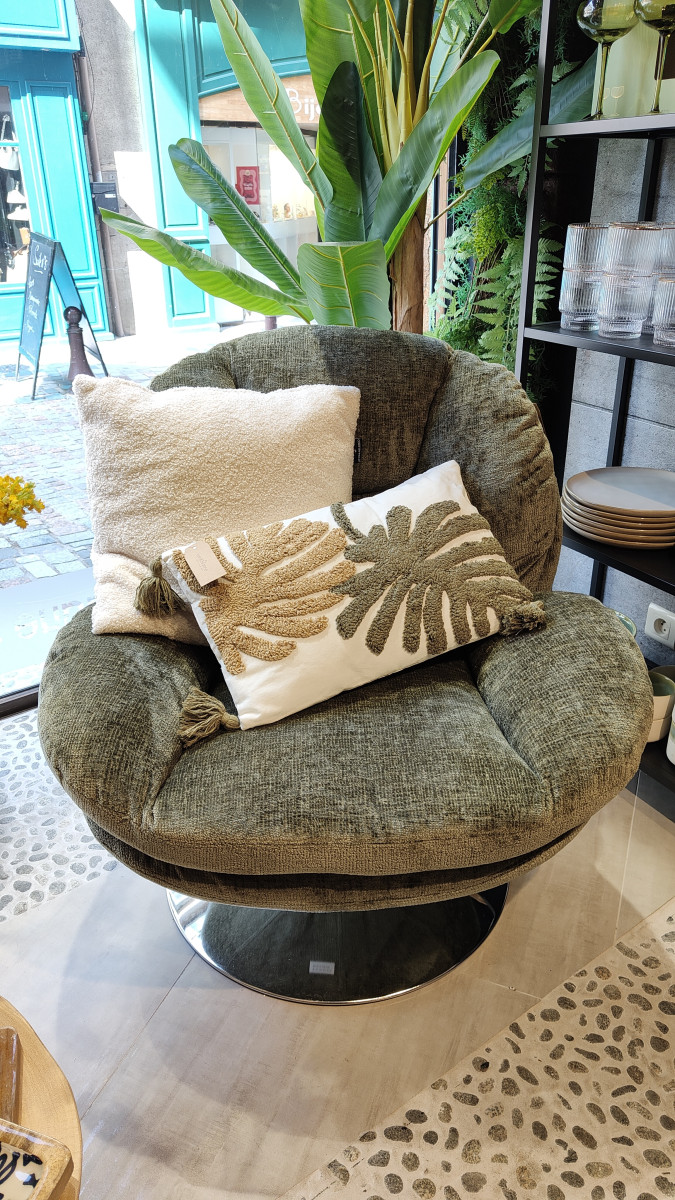 17455915670301557741361015917483